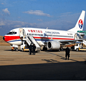 乌兰浩特机场快递航空快运业稳步发展的原因是什么？